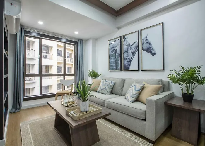 Apartamento Julias Contemporary Balcony And Golf View